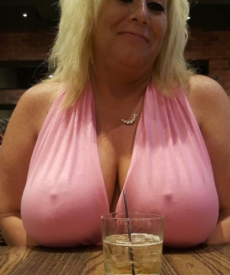 Mature / Granny Huge Tits Dressed