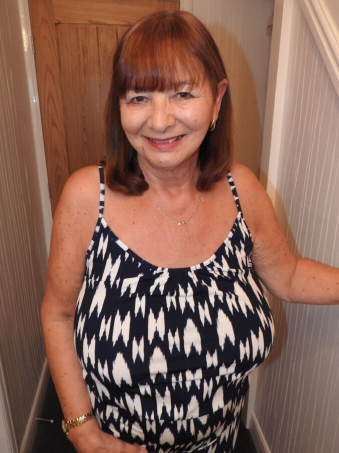 Mature / Granny Huge Tits Dressed