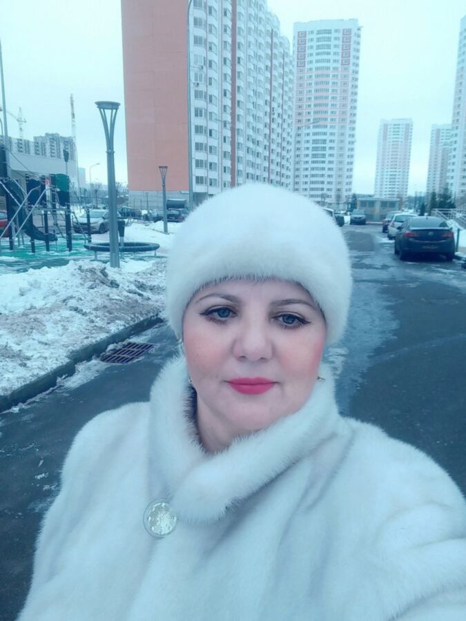 Busty mature Anna from Tiraspol in Moldova