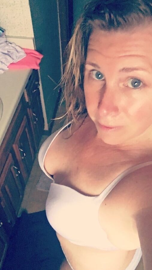 Janet - NJ Hotwife