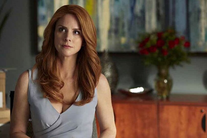 Sarah Rafferty Needs To Be Broken