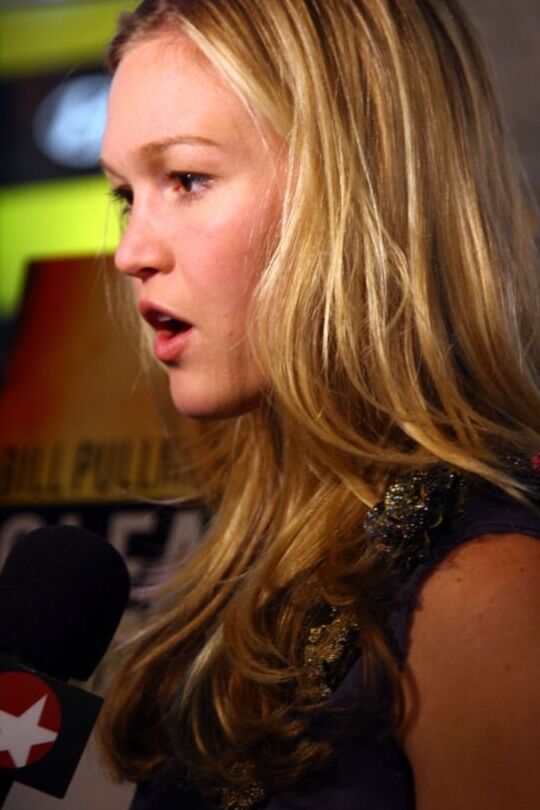 julia stiles