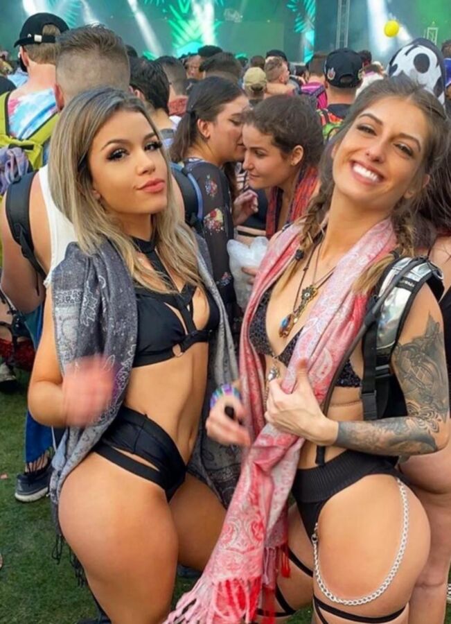 Chicas del festival