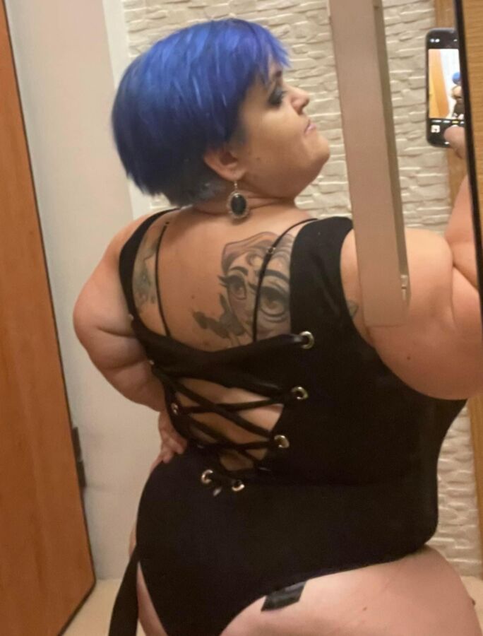 Very Extremely Busty Midget