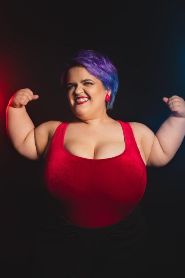 Very Extremely Busty Midget