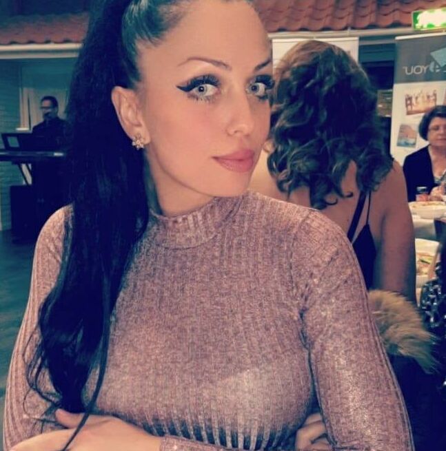 Busty Lebanese Bimbo