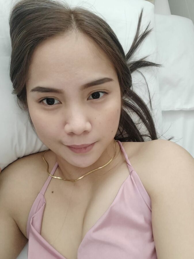 HOT PINAY MILF TRICIA MAE OLIDAN