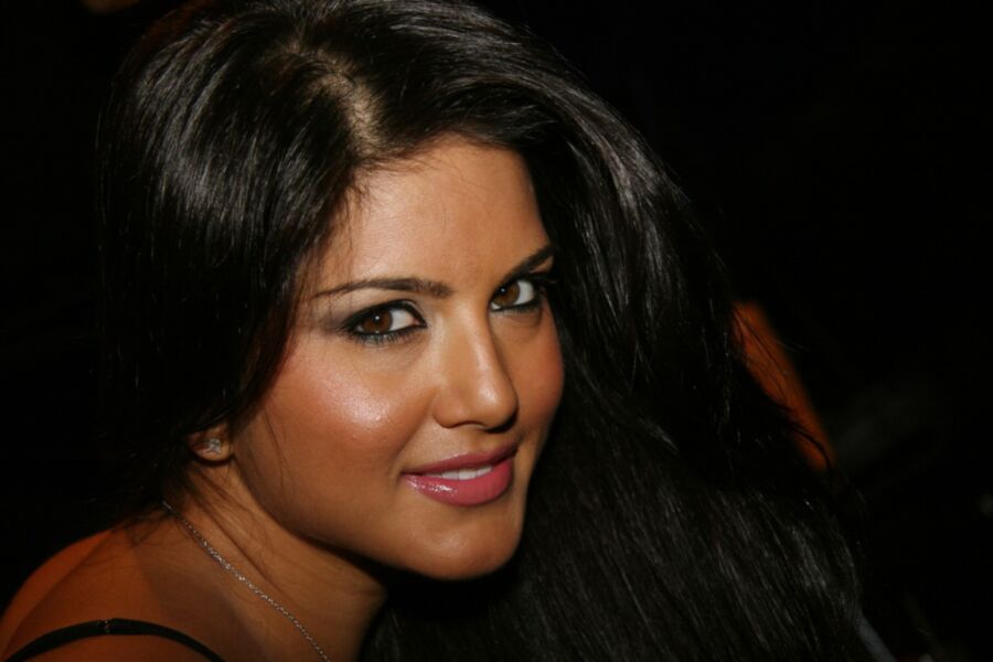 Sunny Leone, preparada para el club