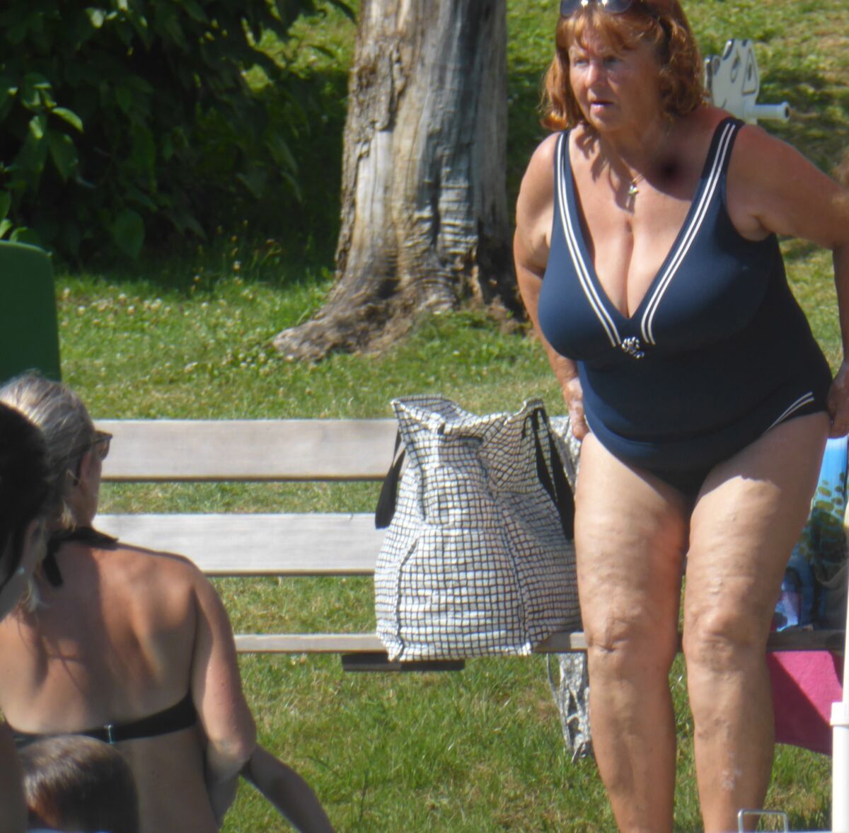 Candid Huge Granny Tits at Swimming Pool