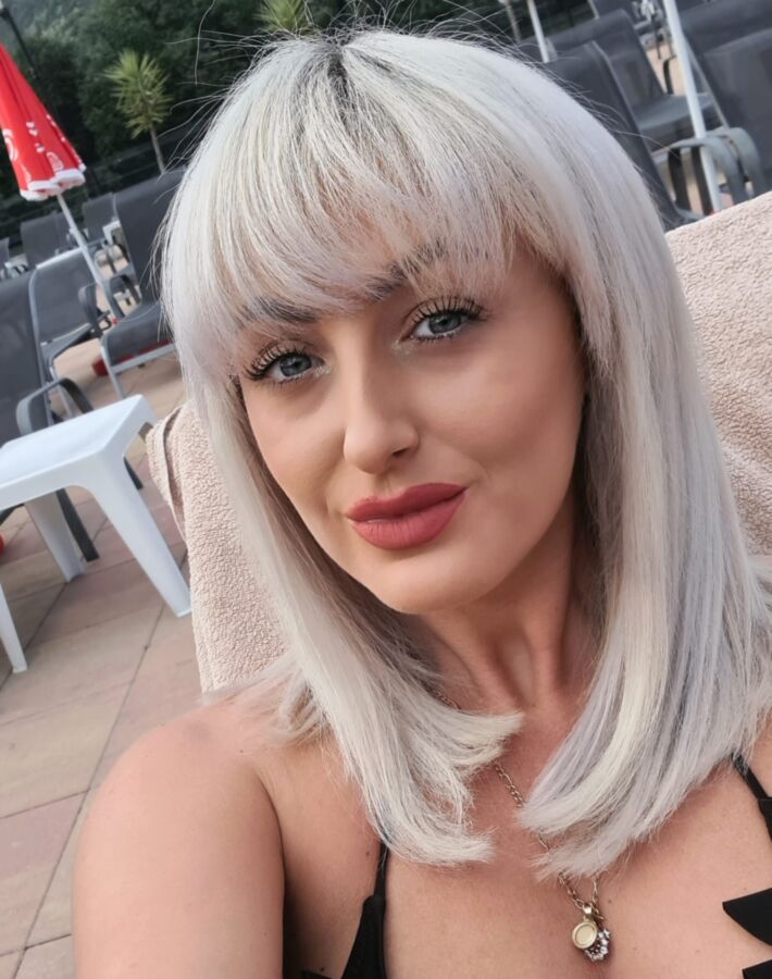 Giulia a Sexy Romanian Wife