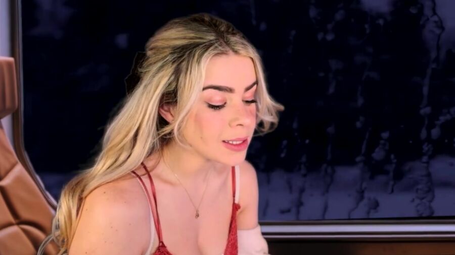 Scottish Murmurs ASMR - Polar Express for Adults - Lauren Woods