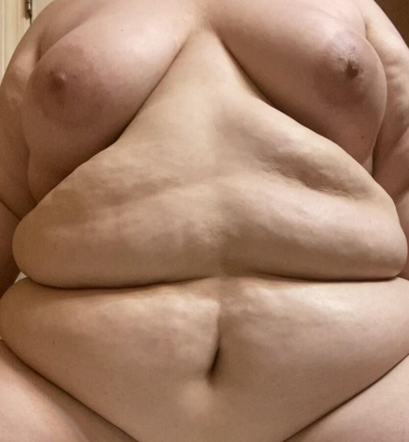 Just another fat belly whore!