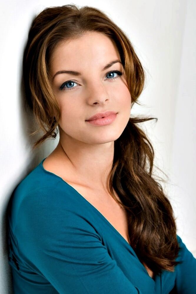 Yvonne Catterfeld Is Total Abuse Bait