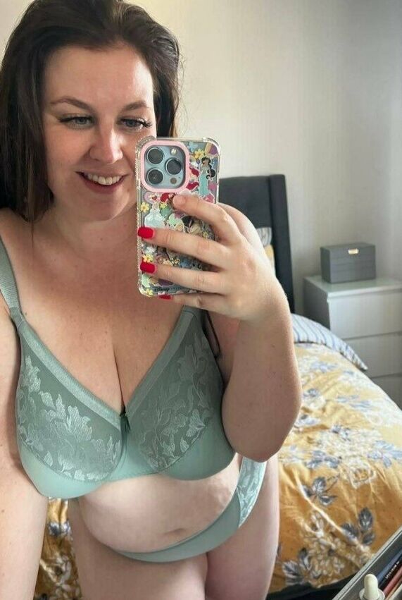 Big saggy tits milf slag