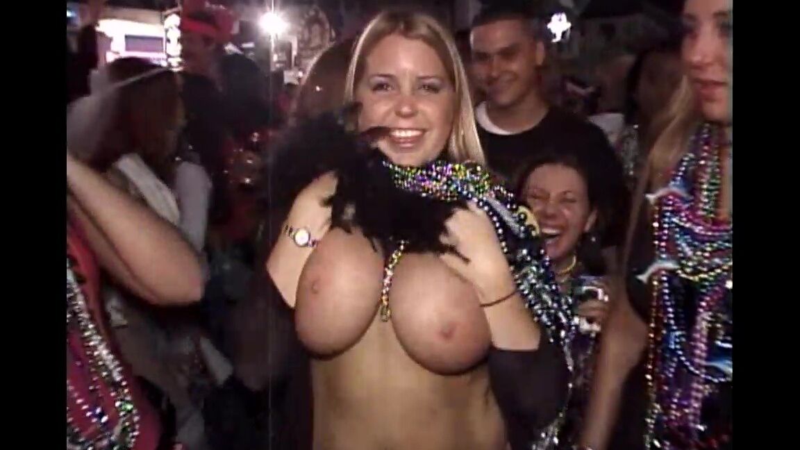 Anna Kirkland showing off her huge tits at fantasy fest