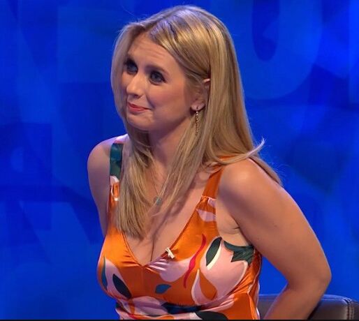 Rachel Riley. Милфа-блондинка с большой грудью