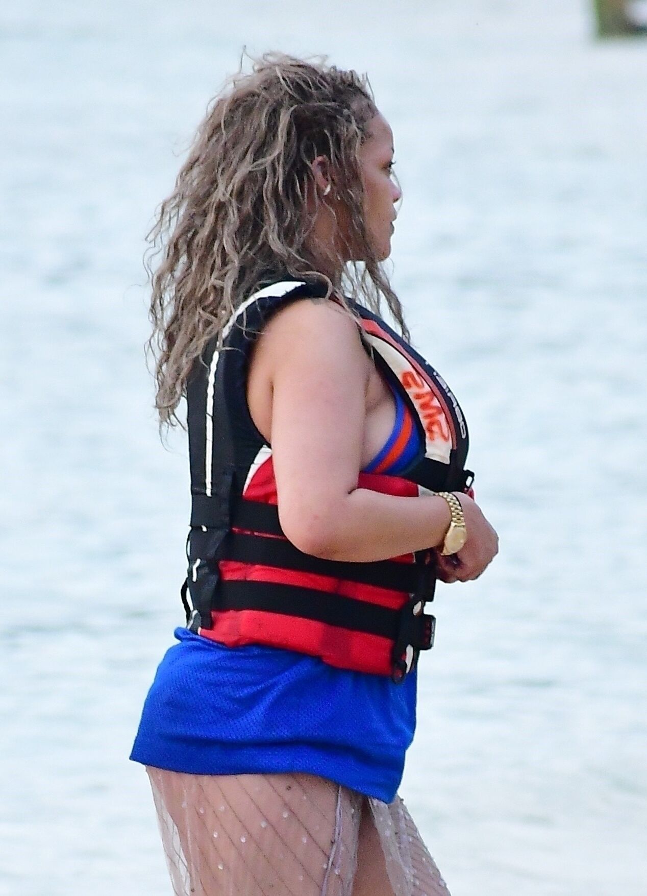 Rihanna   on the beach in Barbados 08 06 2024