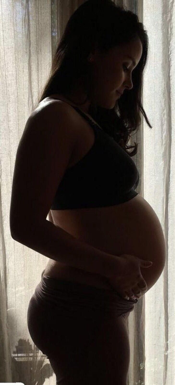 Pregnant beauties 10