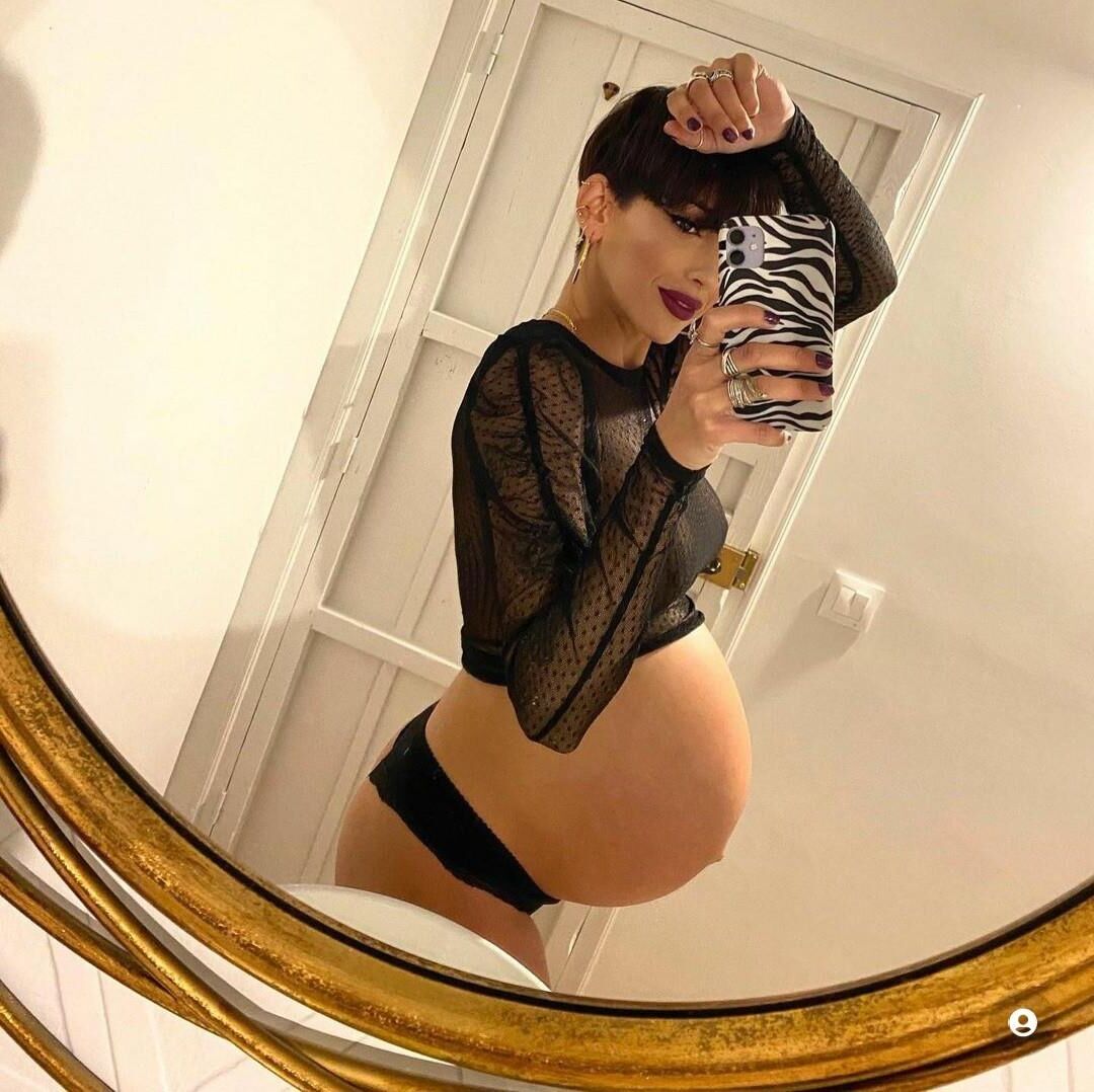 Pregnant beauties 10