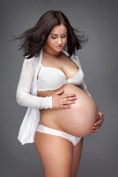 Pregnant beauties 9