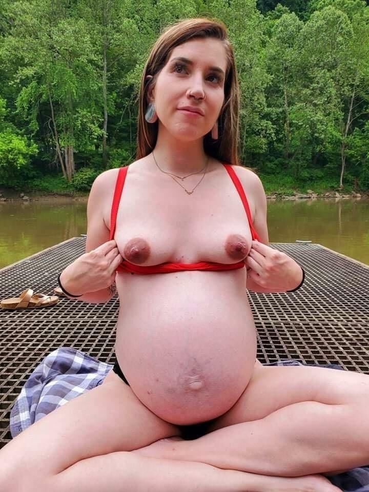 Pregnant Beauties 31