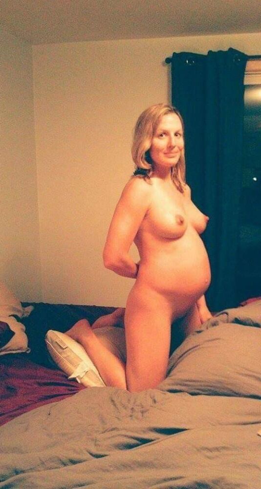 Hot Preggies 05