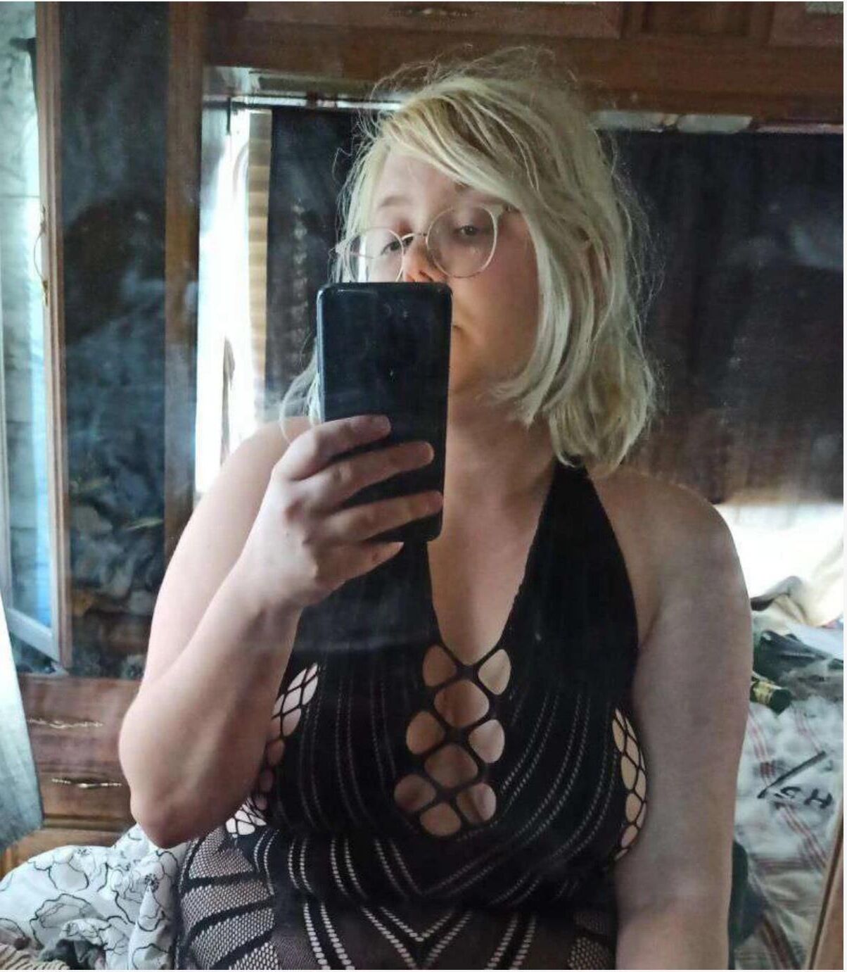 Free tits at SHEIN   self exposing women