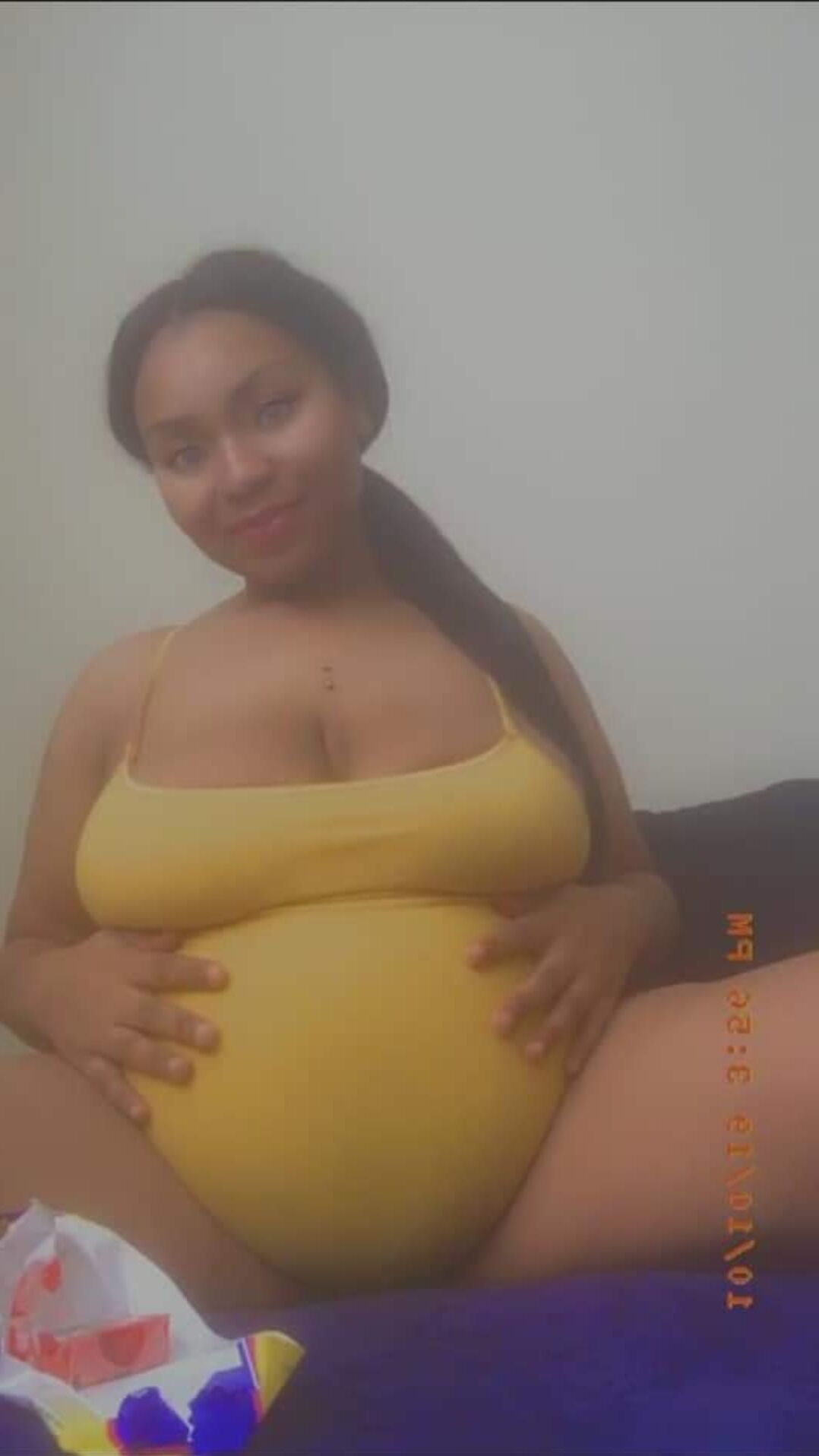 Pregnant Woman 72