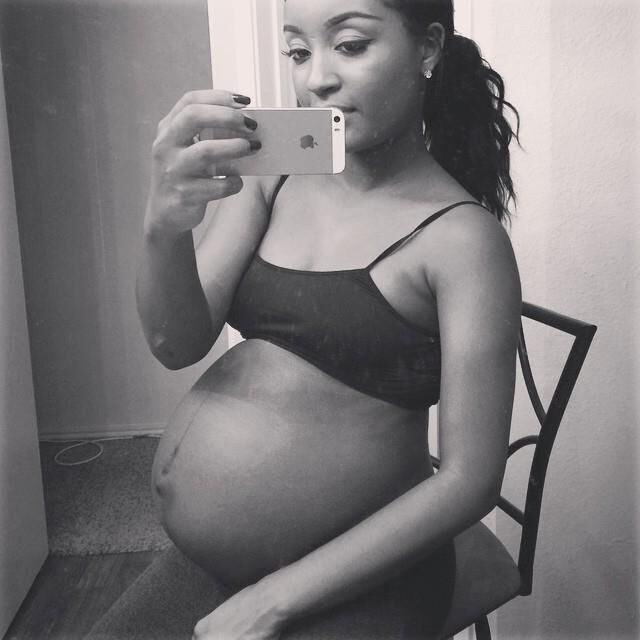 sexy-pregnant-love-2