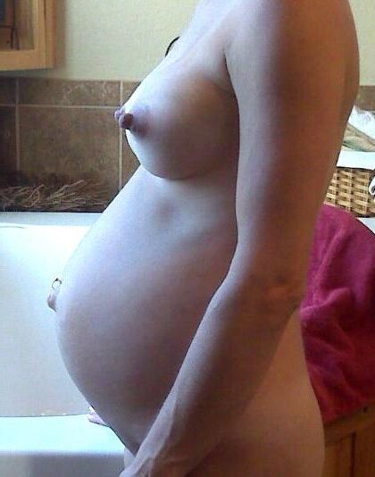 Pregnant Big tits