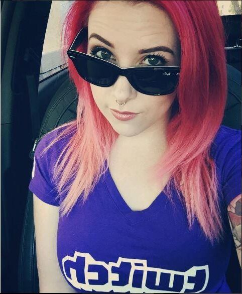 Lolrenaynay (Twitch-Streamer)