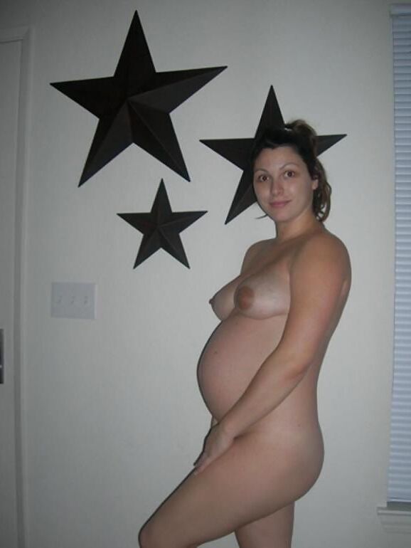 round bellys - sexy pregnant womans with nice tits