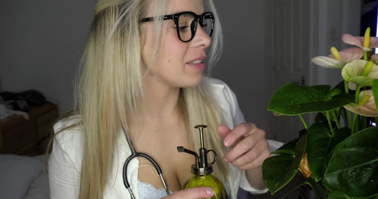 Scottish Murmurs ASMR Le Dr Lauren vous fait un bilan de santé