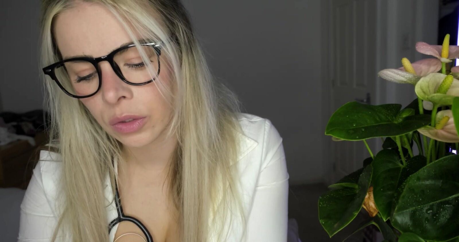 Scottish Murmurs ASMR Le Dr Lauren vous fait un bilan de santé