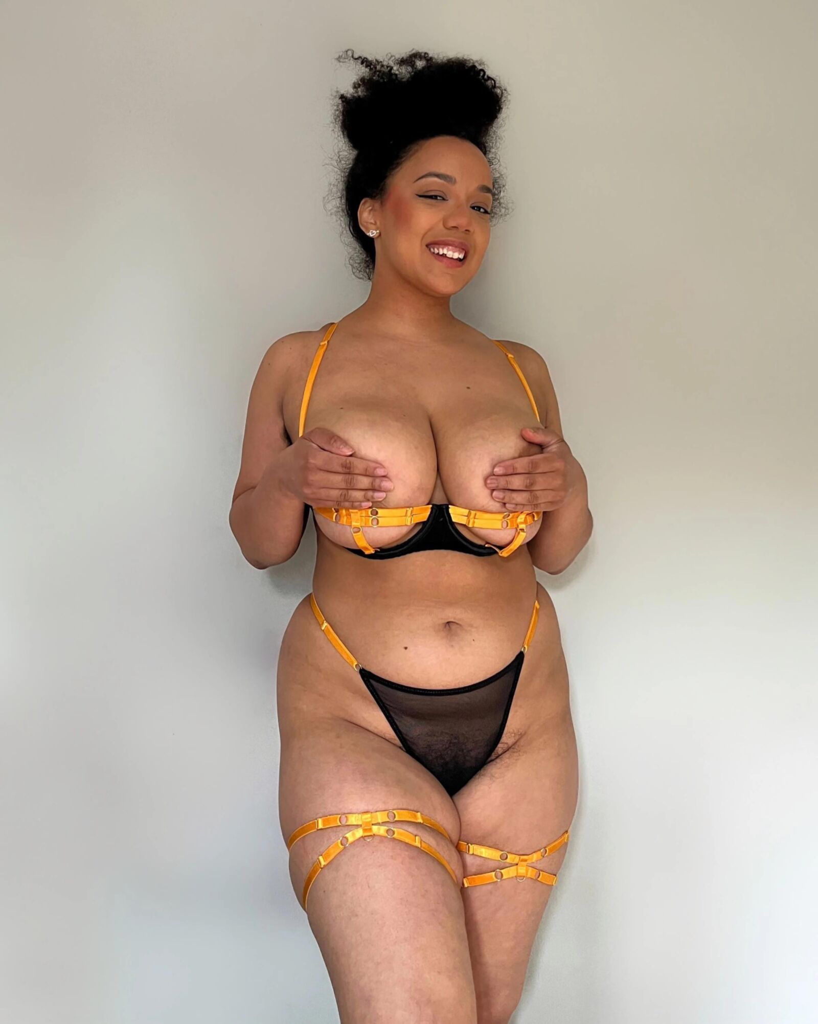 Busty Ebony Huge Areola Terri