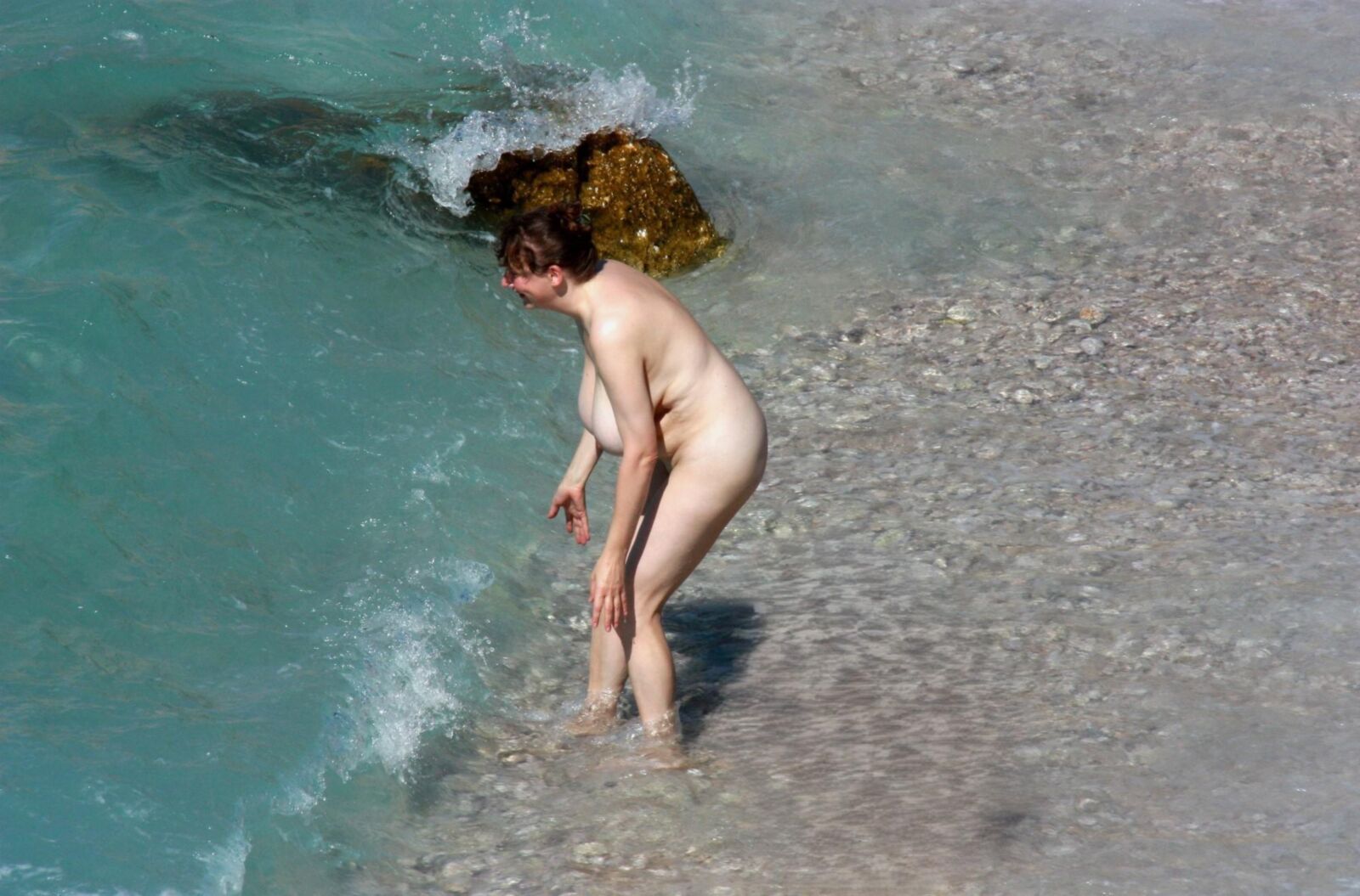 Nude Beach Mom hat schlaffe RIESIGE TITTEN!