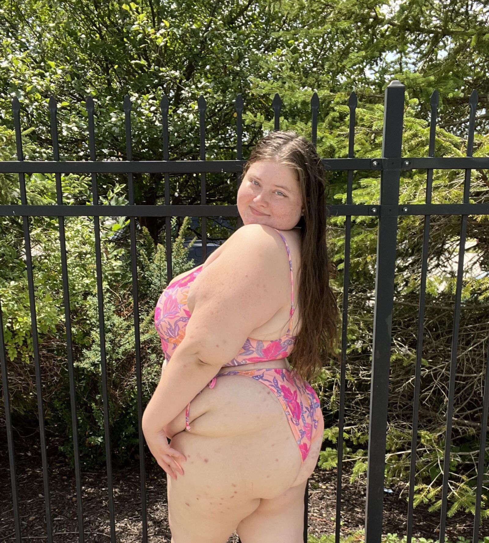 Pale BBW With Fat Tits