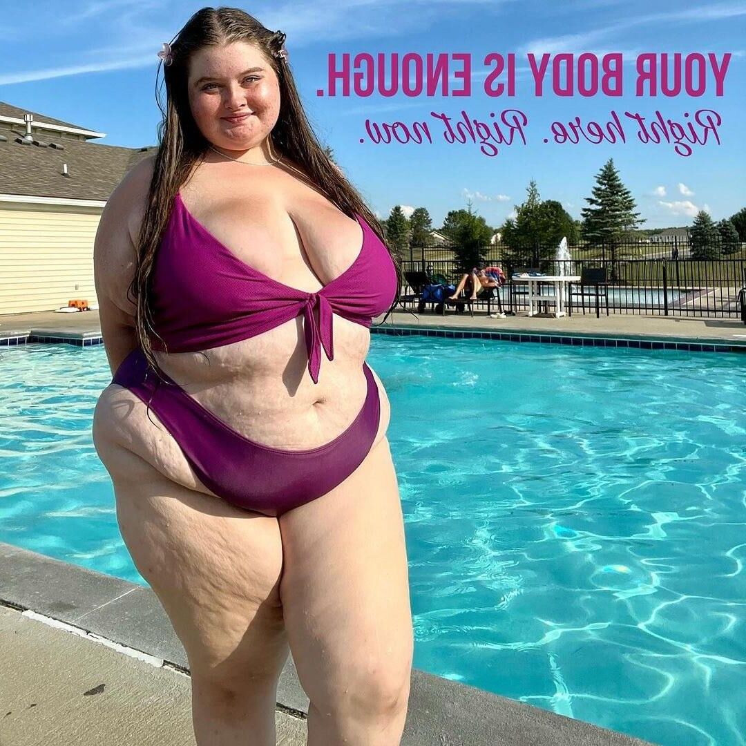 Pale BBW With Fat Tits