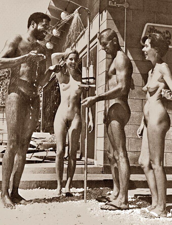 Vintage Nudist 416