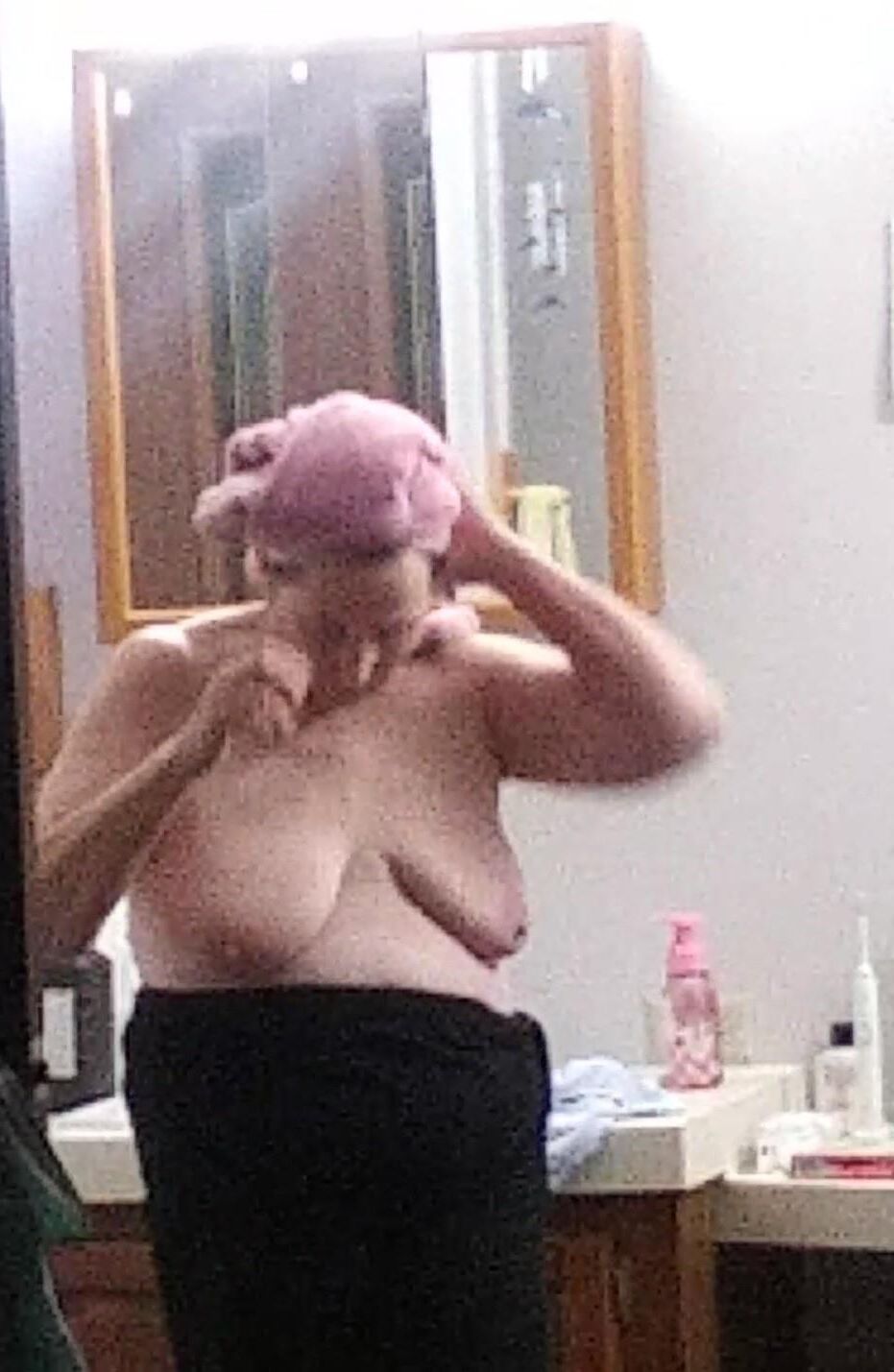 Voyeur de tetas caídas de mamá