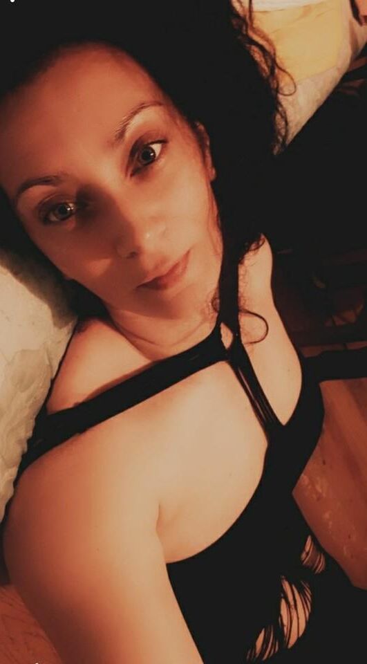 43ans, MILF amateur aux gros seins