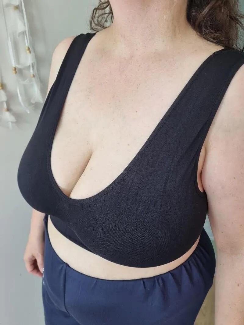 tetas súper enormes madura MILF