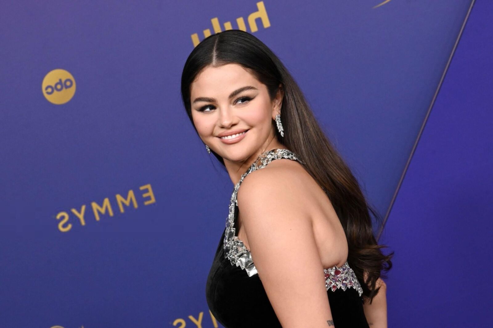 Selena Gomez 76. Primetime Emmy Awards in Los Angeles