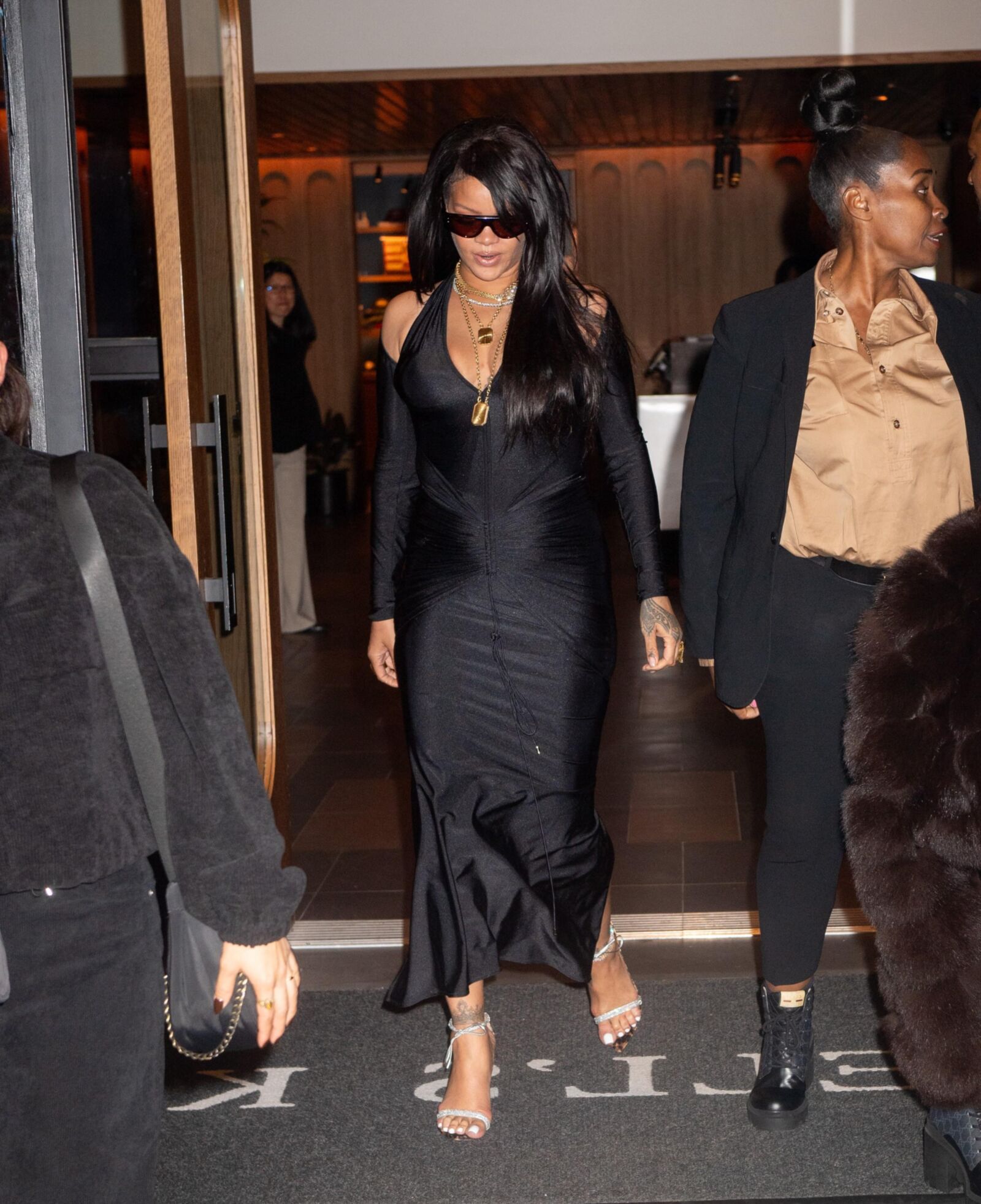 Rihanna enjoys a stylish night out 