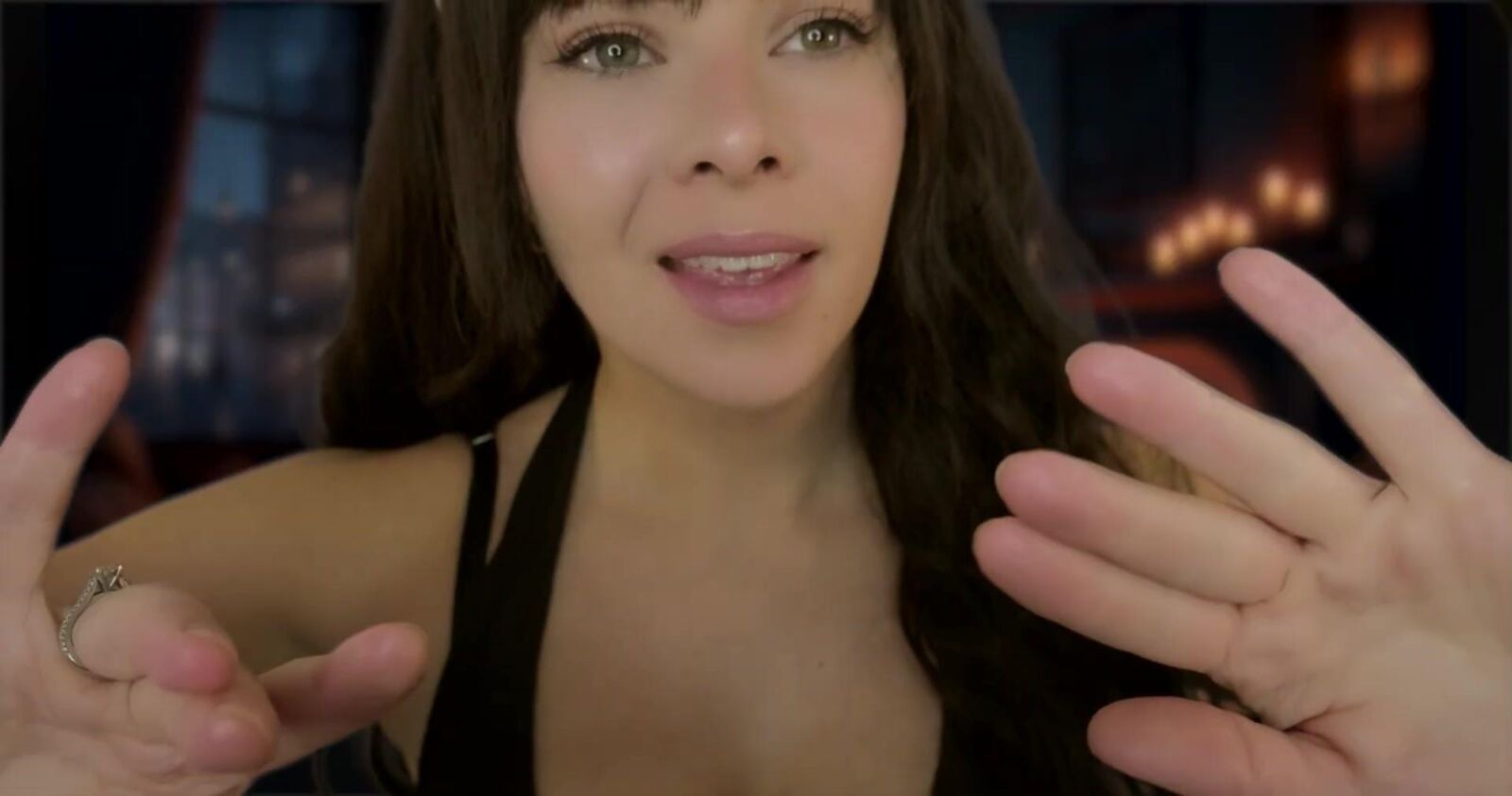 Murmullos escoceses ASMR que inducen el sueño a Lauren Woods