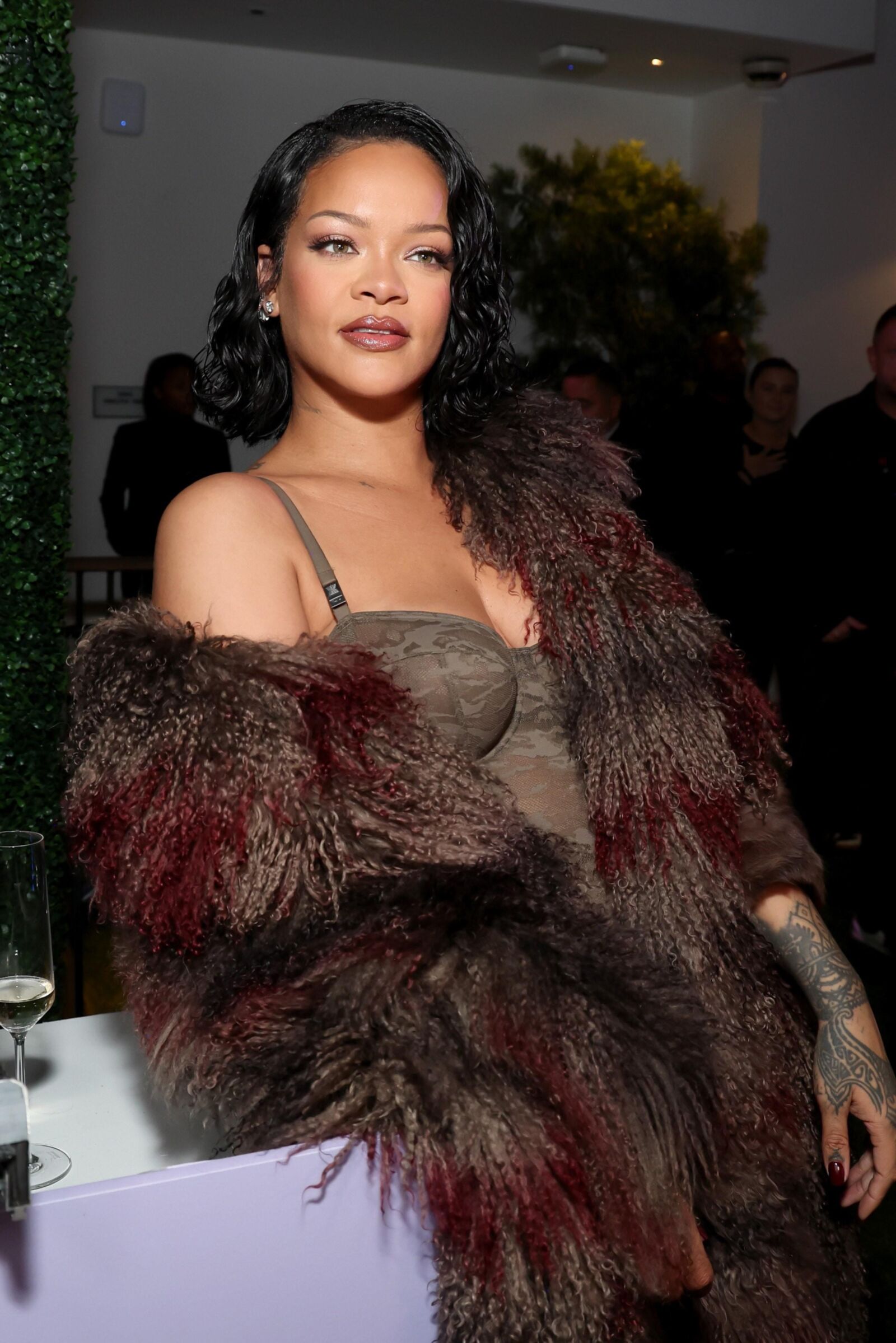 Rihanna celebra el debut de Savage x Fenty Lavish Lace en Los Ángeles