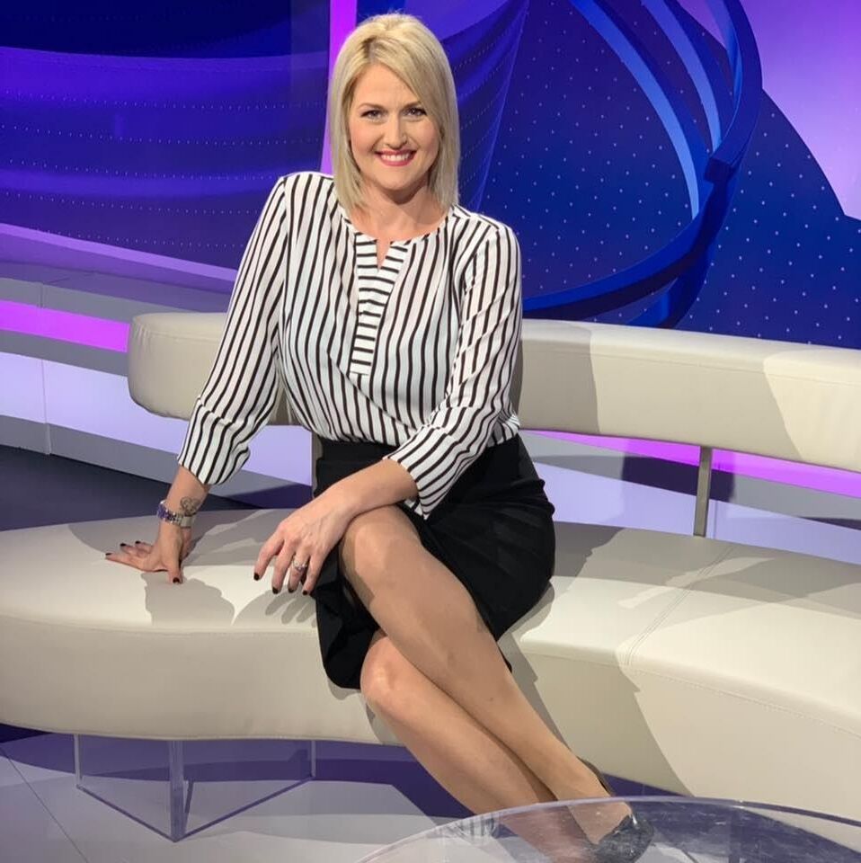 La bella y presentadora de televisión bosnia Alma Dautbegovic Voloder