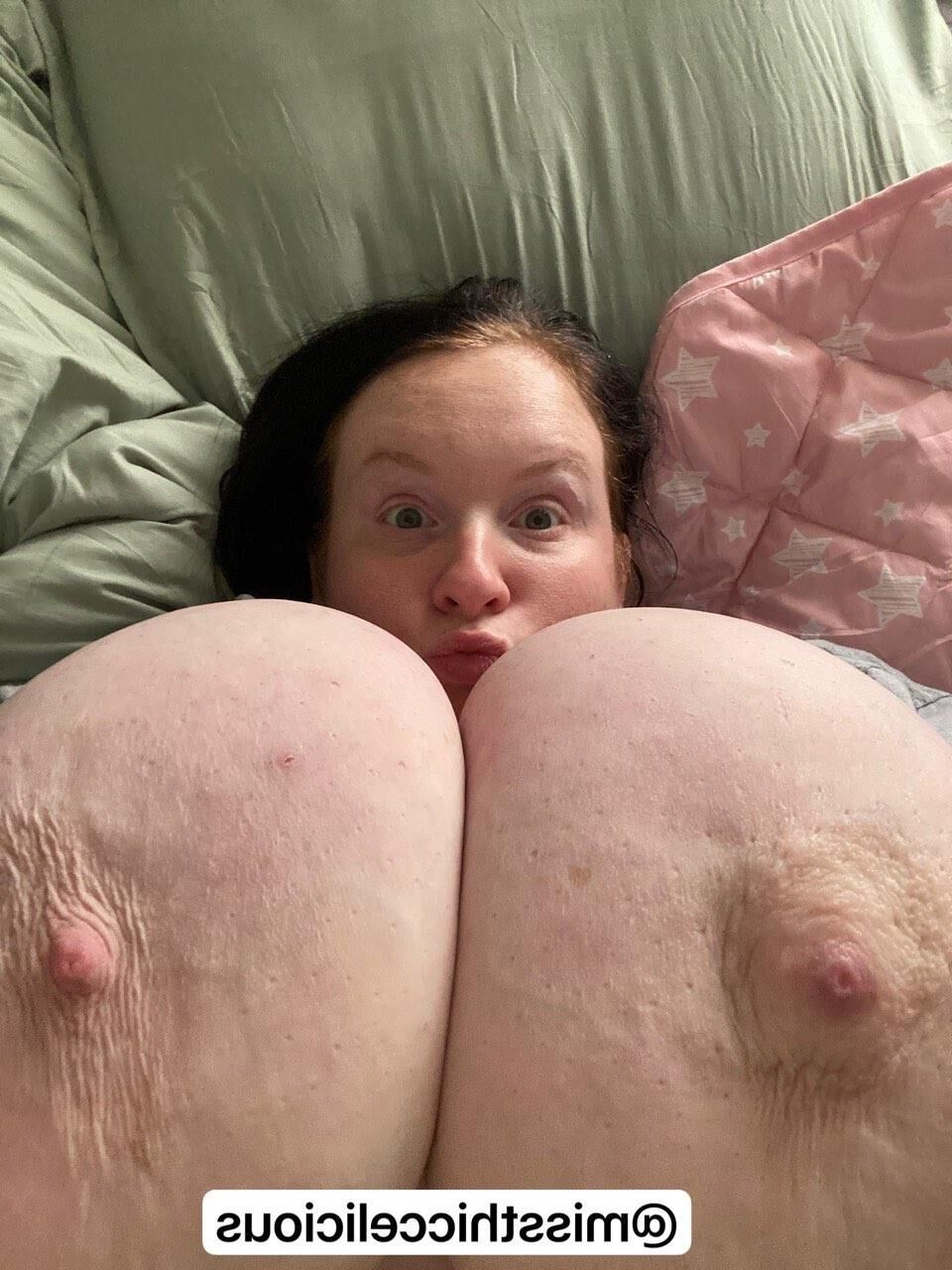 Laci Lane BBW Rothaarige Pawg MILF