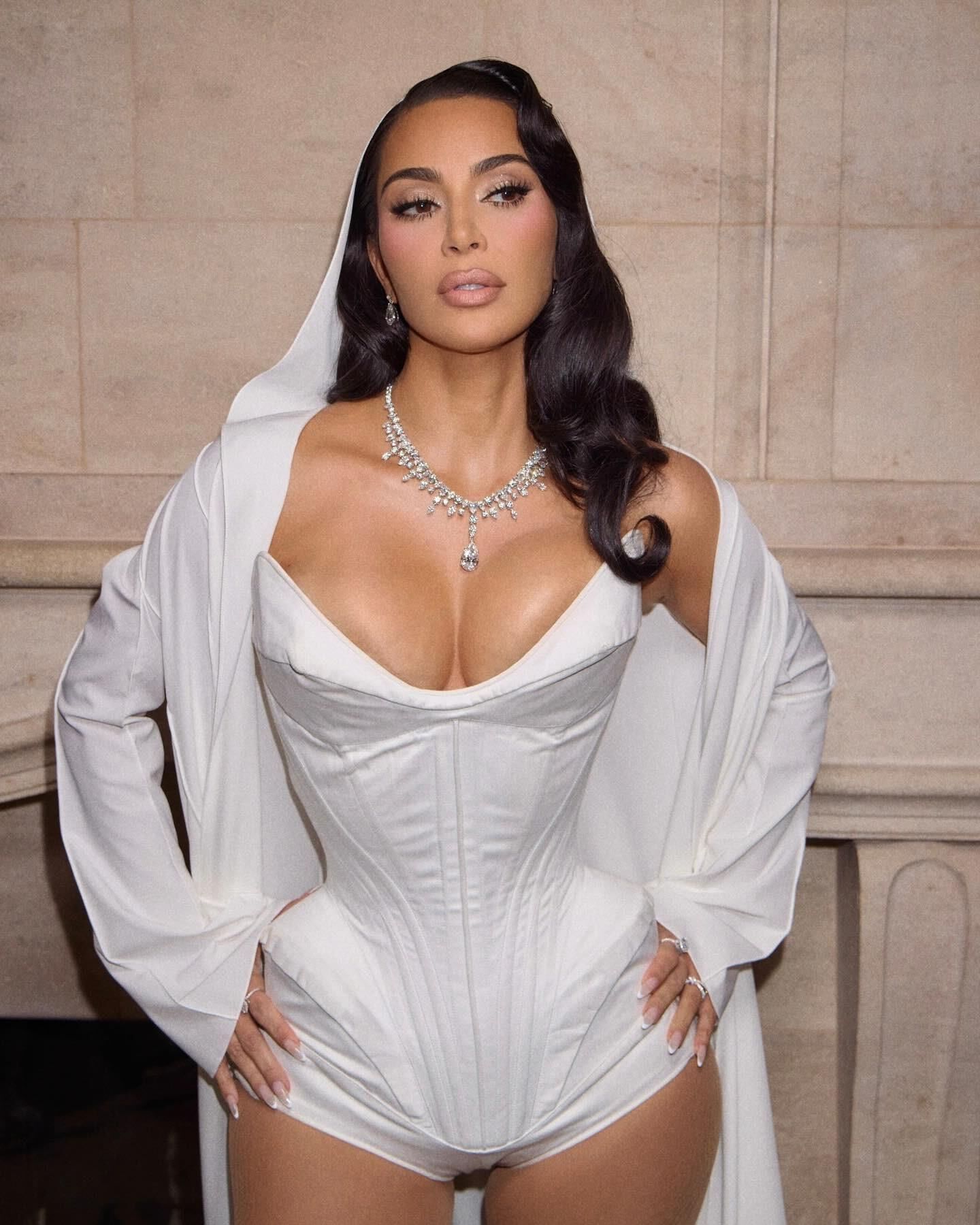 KIM KARDASHIAN at th Annual Academy Museum Gala 