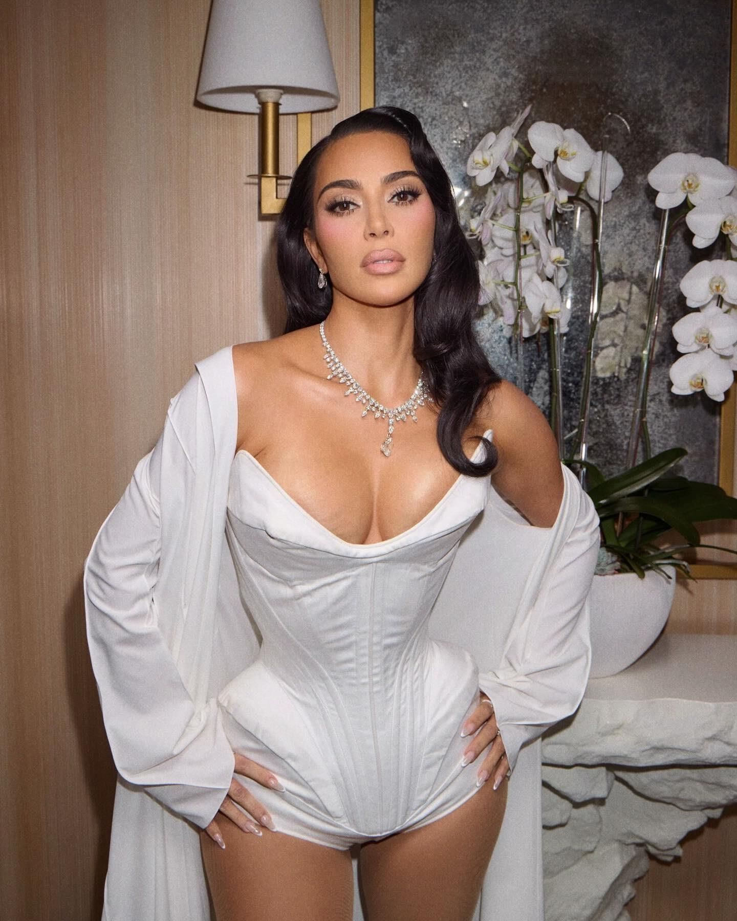 KIM KARDASHIAN at th Annual Academy Museum Gala 